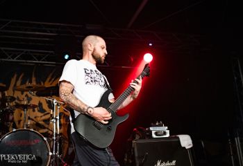 Begging for Incest - Photo by Natalie