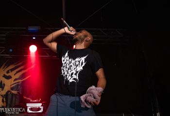Begging for Incest - Photo by Natalie
