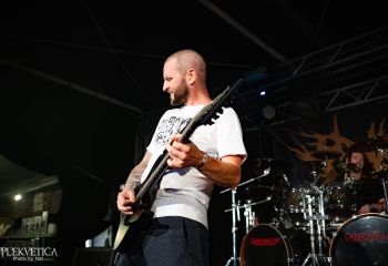 begging-for-incest-junkyard-dortmund-01-08-2025-25