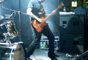 Bleachdrinker - Photo by Natalie