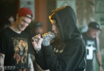 Bleachdrinker - Photo by Natalie