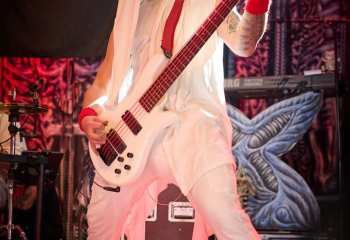 Blood White - Photo By Peti