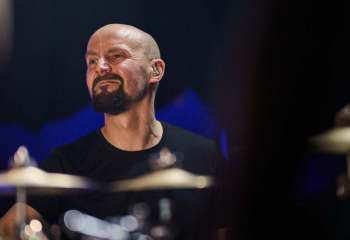 Bloodred Hourglass - Photo By Peti