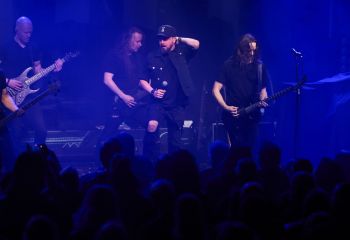 Bloodred Hourglass - Photo By Peti