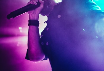 Bloodred Hourglass - Photo by Tuomas