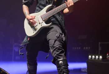 BLOODYWOOD - Photo By Peti