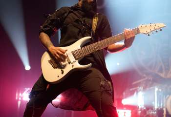 BLOODYWOOD - Photo By Peti