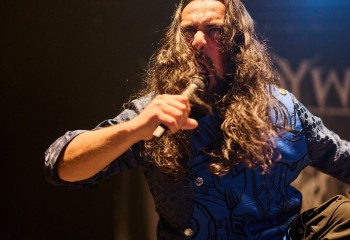 BLOODYWOOD - Photo By Peti