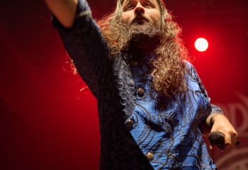 BLOODYWOOD - Photo By Peti