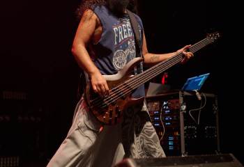 BLOODYWOOD - Photo By Peti