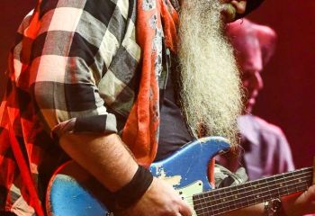 Bluedög - Photo by Pat