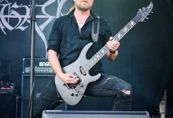 17.40 Borknagar - Photo By Peti