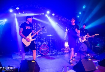 Born in Dorian-photo by Michel Varrin