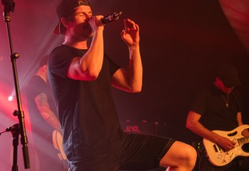 Born in Dorian-photo by Michel Varrin