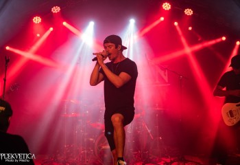 Born in Dorian-photo by Michel Varrin