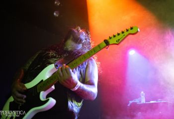 Bütcher - Photo by Natalie