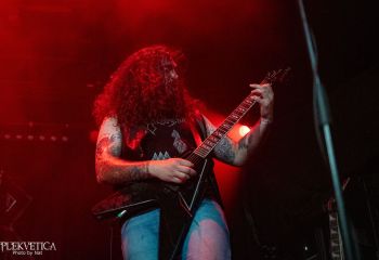 Bütcher - Photo by Natalie