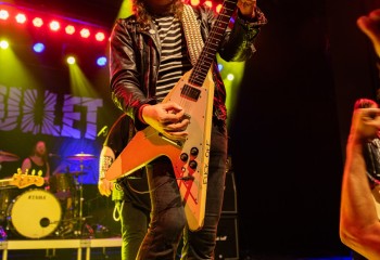 Bullet-photo by Michel Varrin