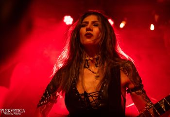 Cobra Spell-photo by Michel Varrin