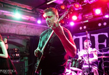 Connector - Photo by Natalie