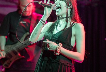 Connector - Photo by Natalie