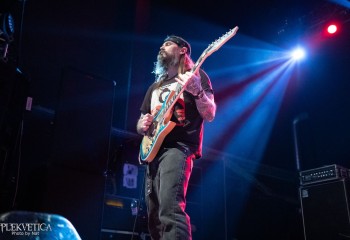 Crowbar - Photo by Natalie