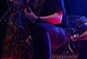 Currents - Photo By Peti