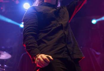 Currents - Photo By Peti