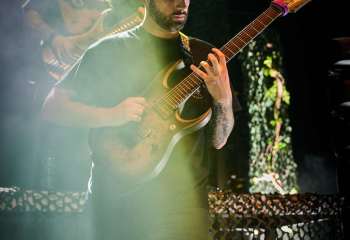 Currents - Photo By Peti