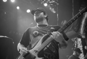 Currents - Photo By Peti