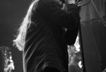 Currents - Photo By Peti