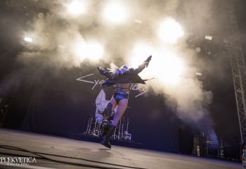 Cyan Kicks - Photo by Dänu