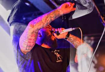 Dagger Threat - Photo By Peti