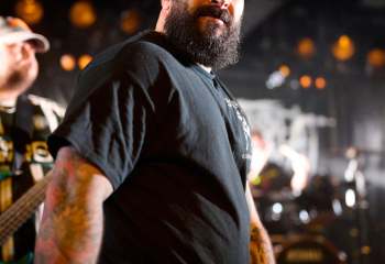 Dagger Threat - Photo By Peti