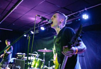 Deafening - Photo by Natalie
