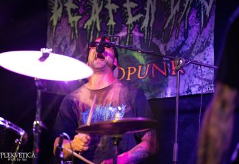 Deafening - Photo by Natalie