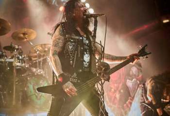 Destruction - Photo By Peti