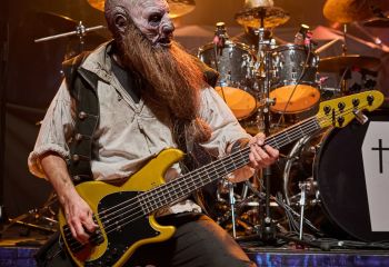 Dominum - Photo By Peti