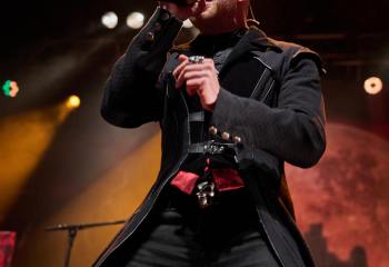 Dominum - Photo By Peti