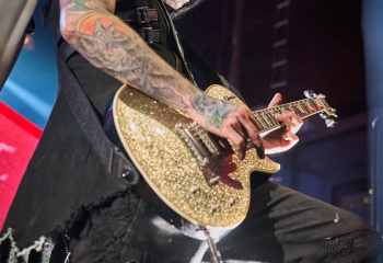 Dominum - Photo By Peti