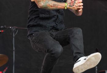 Donots - Photo by Pat