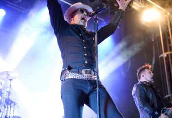 Eisbrecher - Photo By Peti