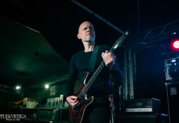 Embedded - Photo by Natalie