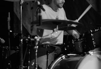 Engst - Photo By Peti