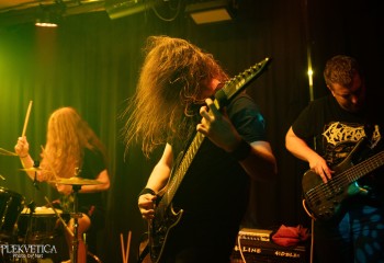 Extinctionist - Photo by Natalie