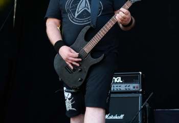 17.25 FALLEN YGGDRASIL - Photo By Peti