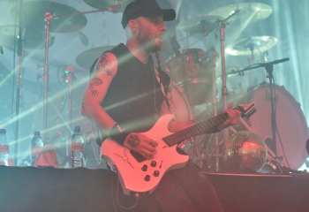 Frog Leap - Photo By Peti