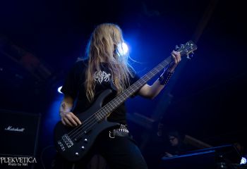 Ghörnt - Photo by Natalie