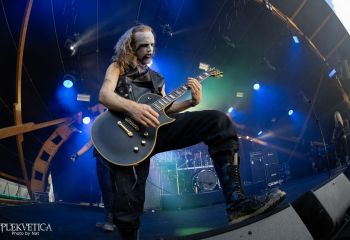 Ghörnt - Photo by Natalie