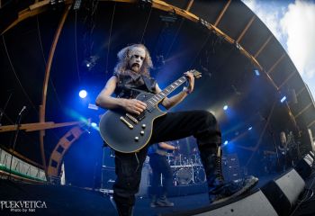 Ghörnt - Photo by Natalie